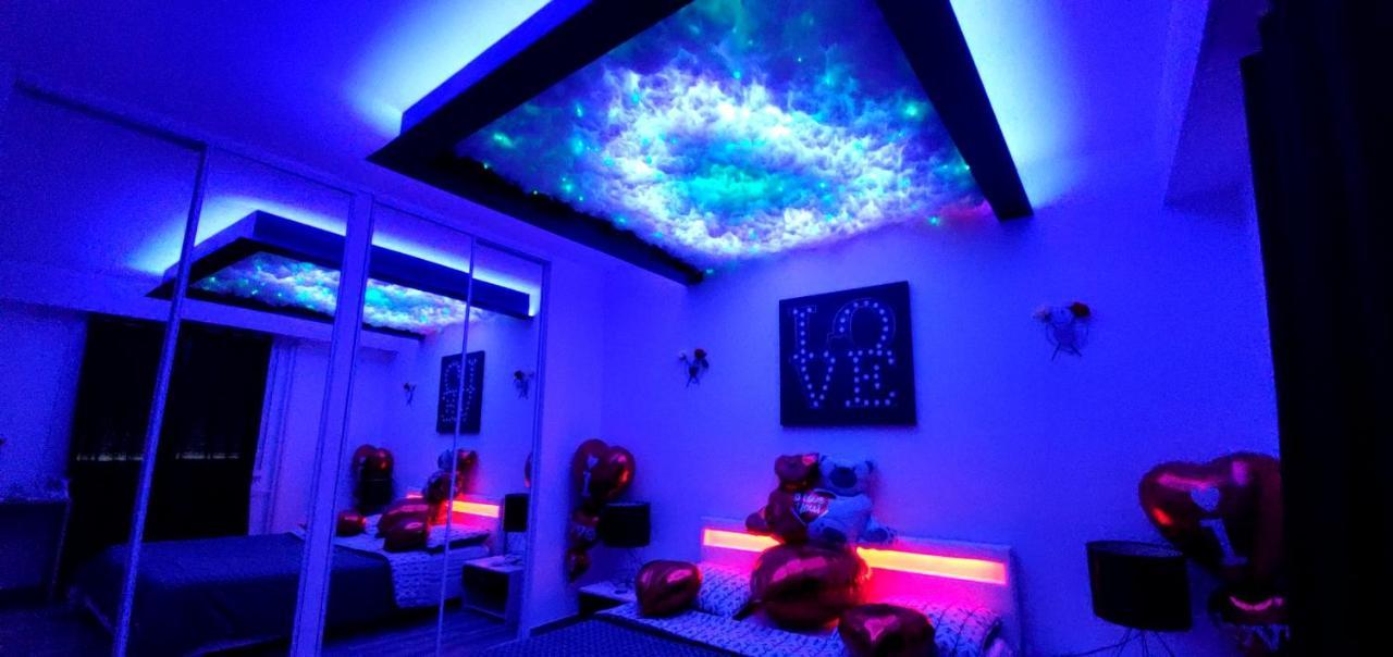 Le Lovelyhome Au Centre Ville Avec Spa Jacuzzi Et Sauna Proche Gare Et Parking Gratuit كولمار المظهر الخارجي الصورة